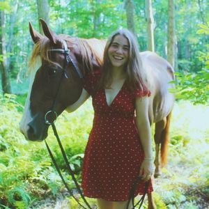 Meet your Posher, Liz